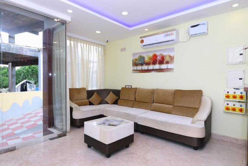 Hotel Titanium Tower Chennai Bagian luar foto